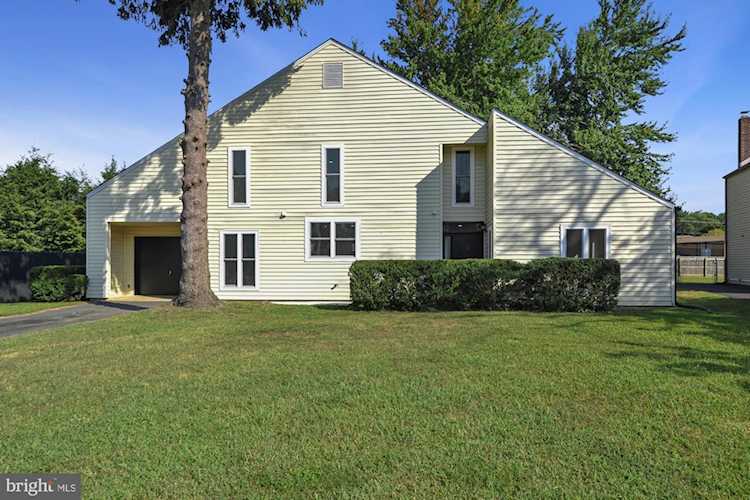 43 Victoria Circle Dover, DE 19901