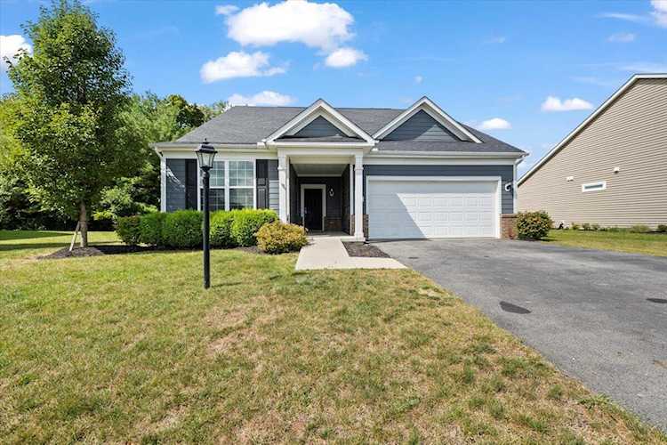 325 Ione Court Pickerington, OH 43147