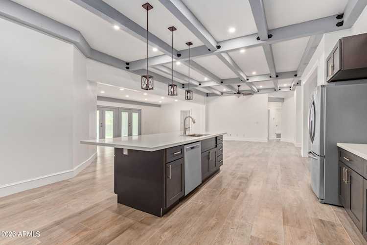 8540 E Mcdowell Road #80 Mesa, AZ 85207