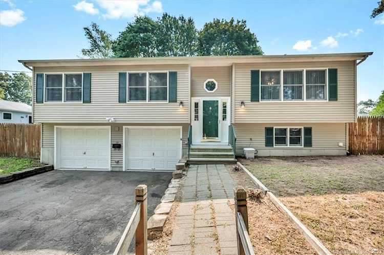 10 Tolli Terrace New Haven, CT 06512