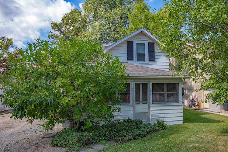 12337 N Kings Drive Syracuse, IN 46567