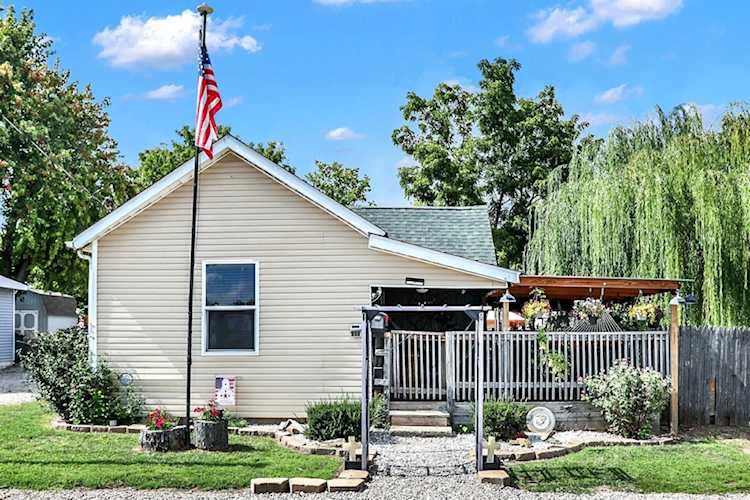 286 Terre Haute St Franklin, IN 46131