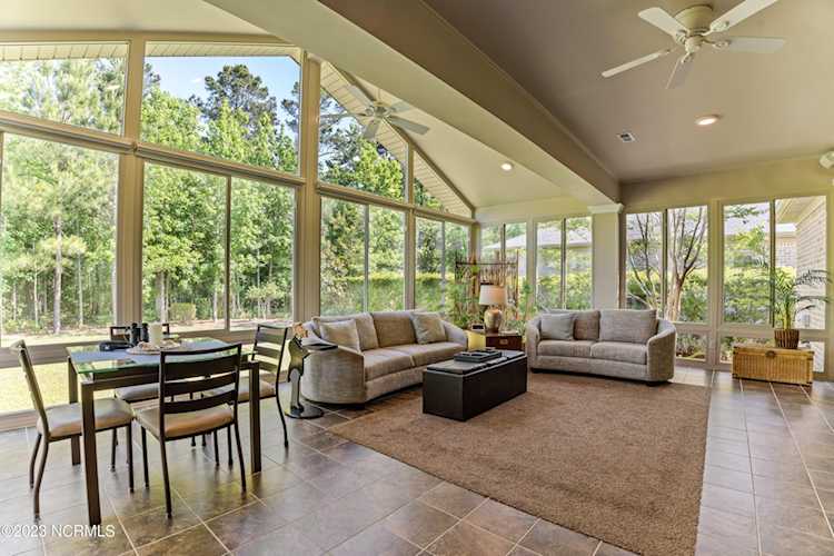 2476 Belshaw Dr Leland, NC 28451
