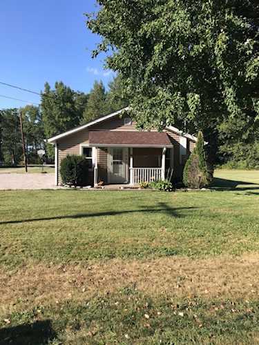 1040 W 625 S Columbus, IN 47201
