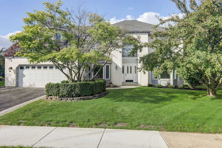 3684 Monarch Circle Naperville, IL 60564