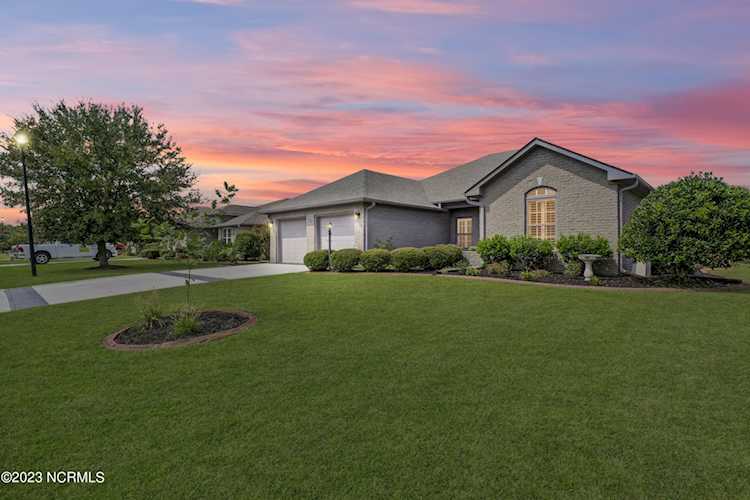 193 Castle Bay Dr Hampstead, NC 28443