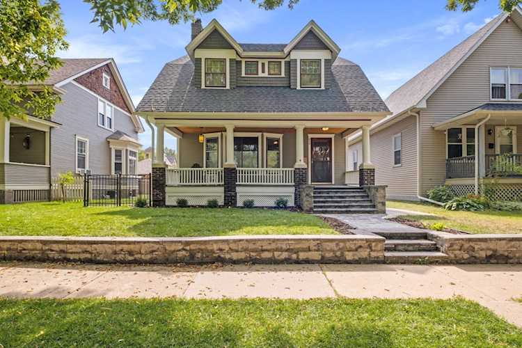834 Ashland Avenue Saint Paul, MN 55104