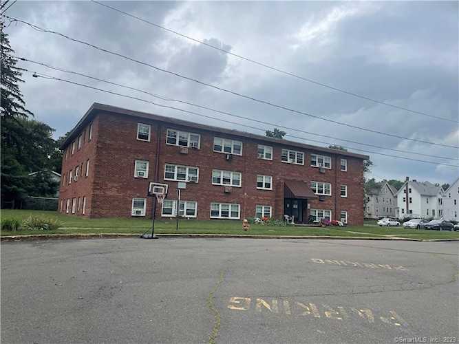39 Hoffman Ct #A6 Wallingford, CT 06492
