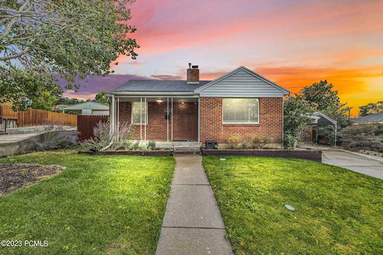 2516 E 2100 S Salt Lake City, UT 84109