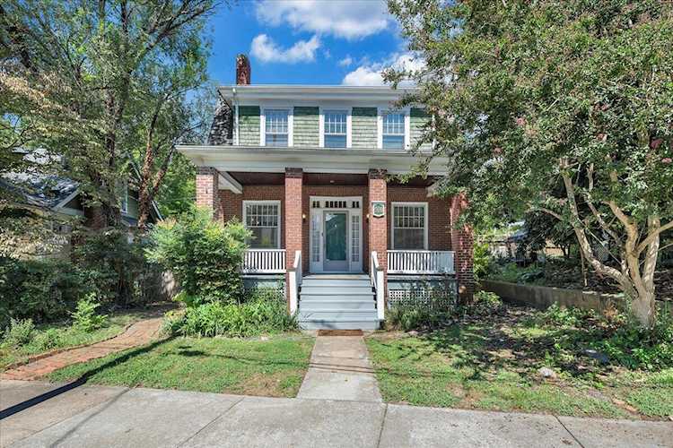 609 SW Woods Roanoke, VA 24016