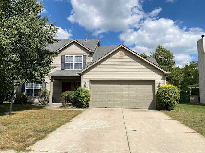 5800 Annandale Dr Carmel, IN 46033 | MLS 21943631 Photo 1