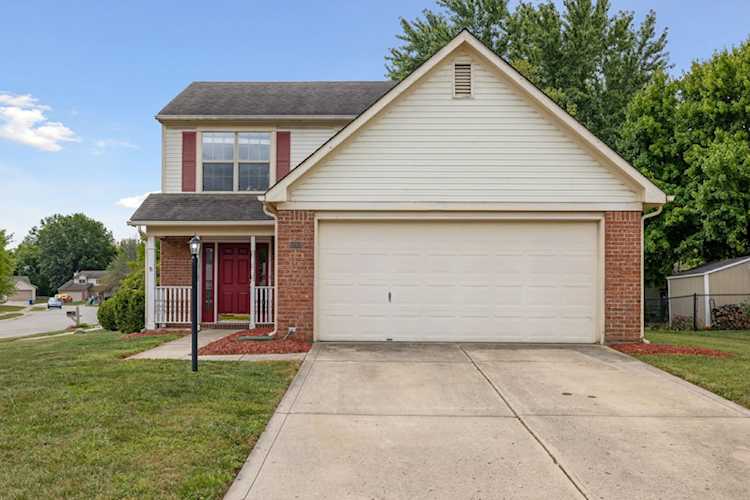 8869 Tanner Dr Fishers, IN 46038