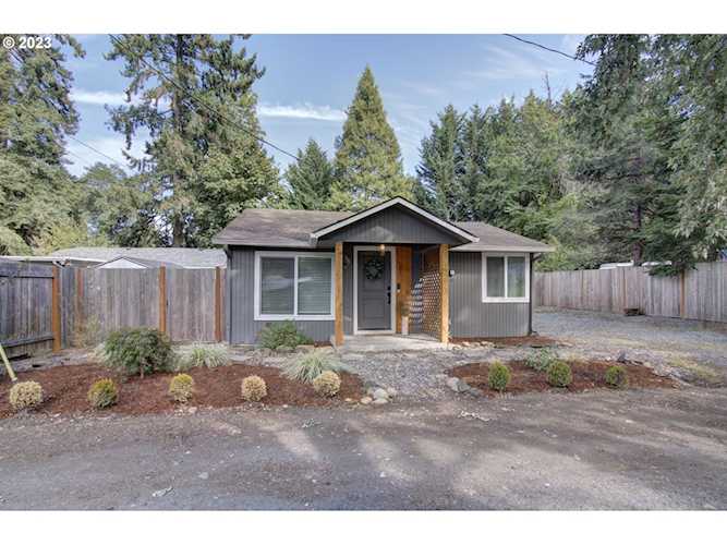 812 K ST Washougal, WA 98671