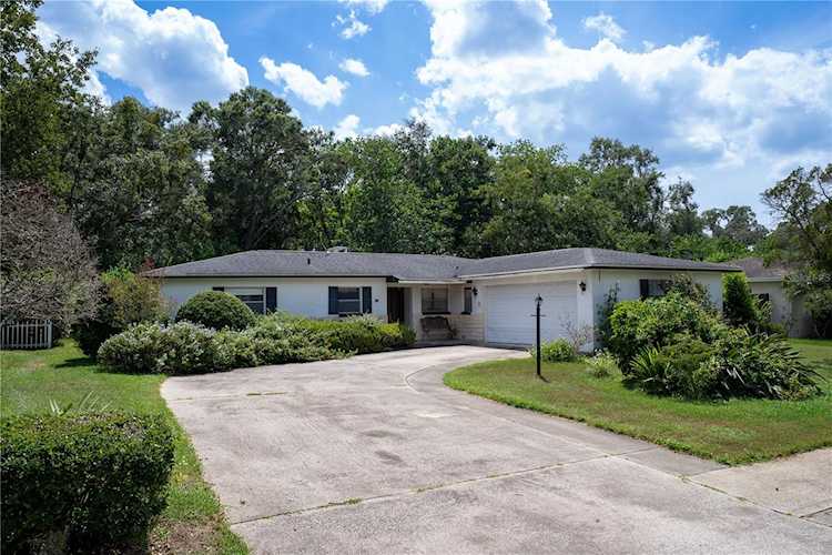 519 S Larry CIRCLE Brandon, FL 33511
