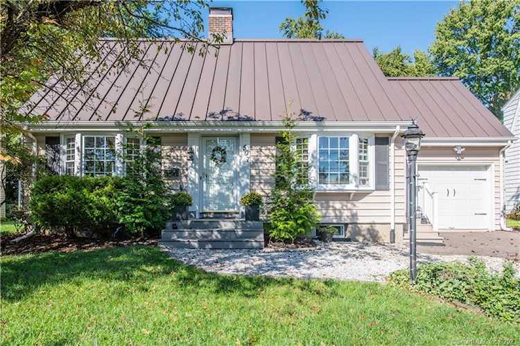 507 South Main St West Hartford, CT 06110