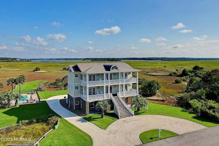 1348 Ocean Blvd W Holden Beach, NC 28462