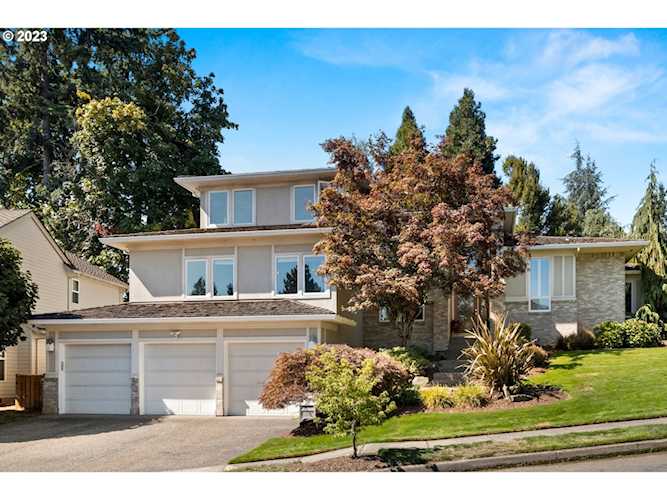 1830 Radcliffe CT West Linn, OR 97068