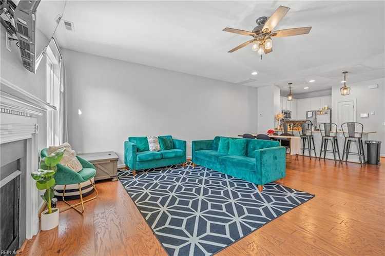 501 Davidson Circle Chesapeake, VA 23320