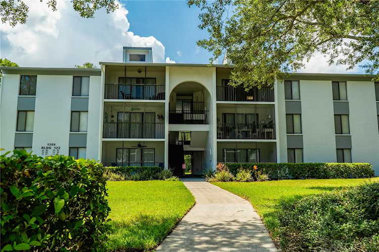 1309 Pine Ridge CIRCLE E #D3 Tarpon Springs, FL 34688