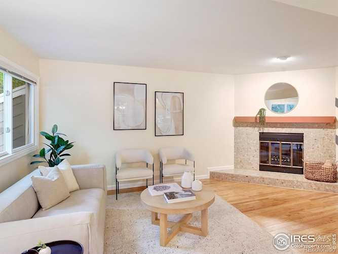 3615 Roundtree Ct Boulder, CO 80304