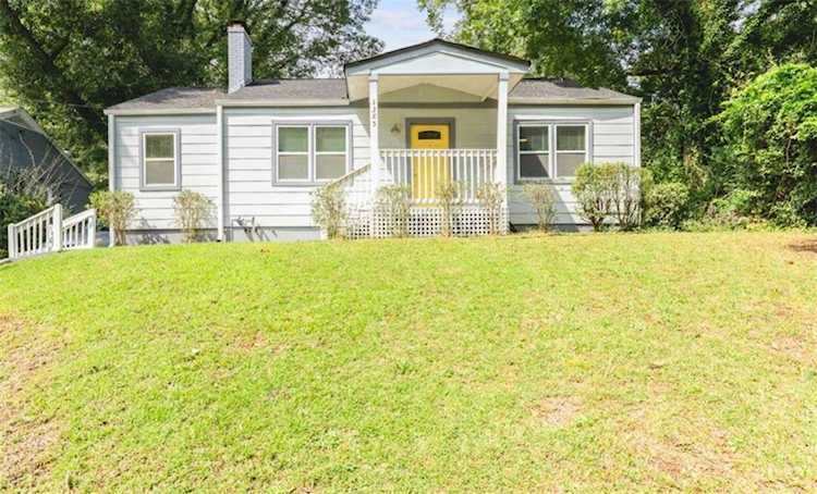 1385 SW Lorenzo Drive SW Atlanta, GA 30310