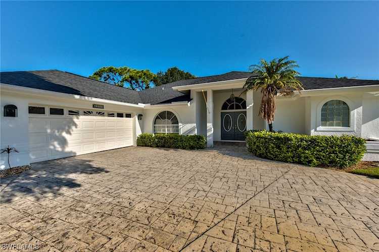 3900 Preserve Way Estero, FL 33928