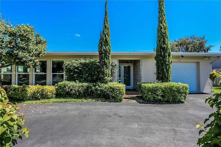 1411 N 46th Ave Hollywood, FL 33021
