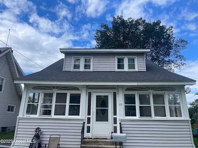 26 Locust Park Colonie, NY 12205