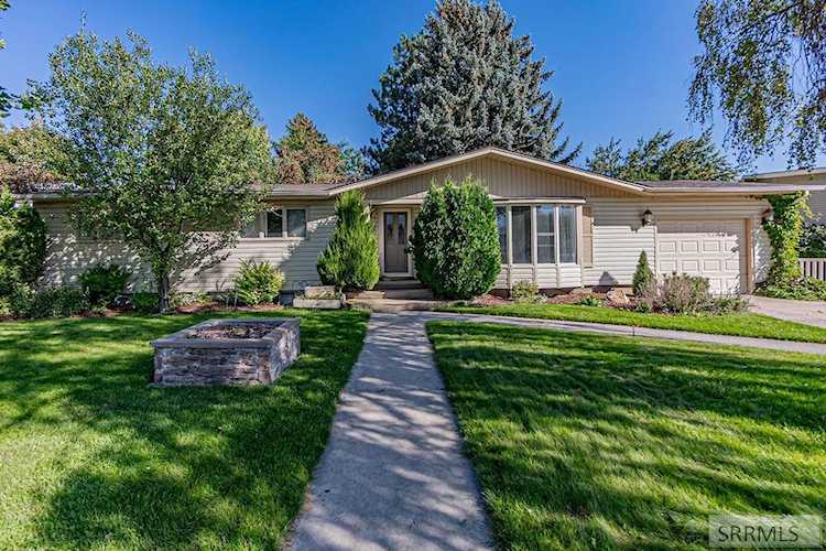 562 Taurus Drive Rexburg, ID 83440