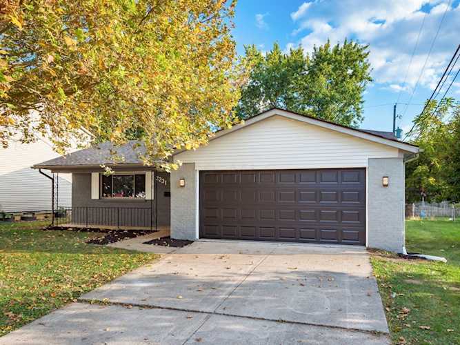 2231 Teakwood Drive Columbus, OH 43229