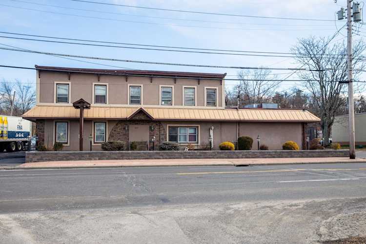 812 Ulster Ave Kingston, NY 12401