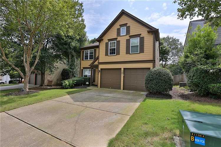 13567 Weycroft Circle Alpharetta, GA 30004