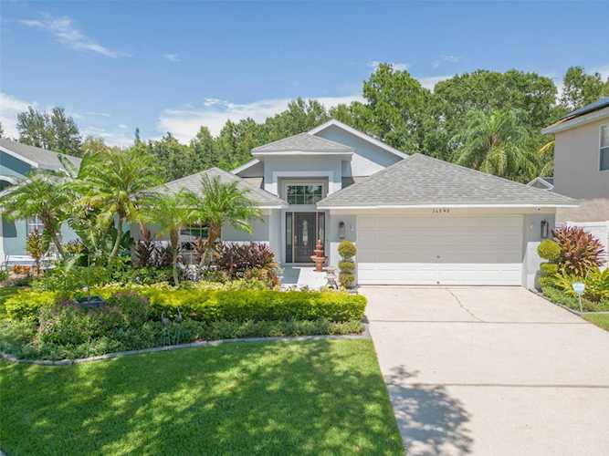 16808 Hawkridge Rd Lithia, FL 33547 | MLS T3470636 Photo 1