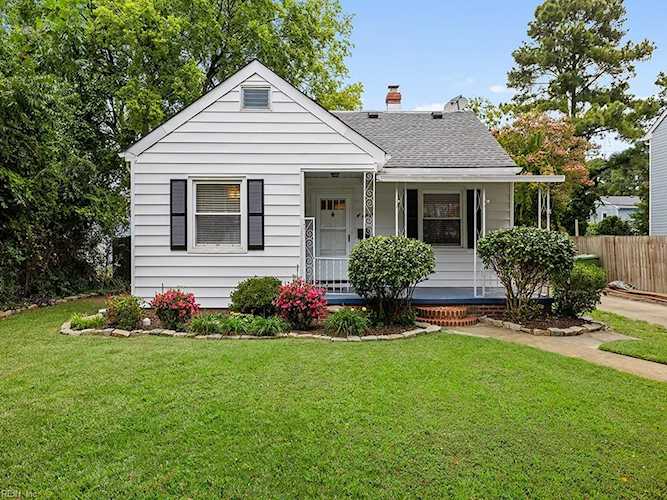156 Swanson Rd Norfolk, VA 23503