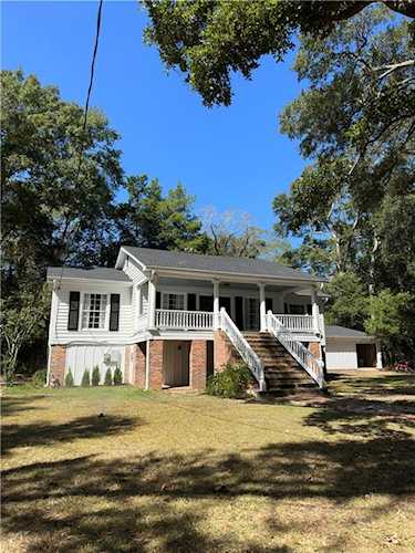 19285 Oak Street Citronelle, AL 36522