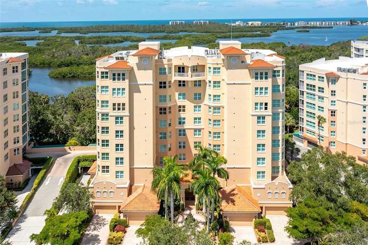 409 N Point Rd #301 Osprey, FL 34229