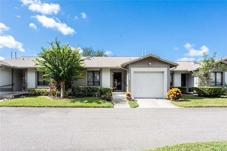 11204 94th St Largo, FL 33773