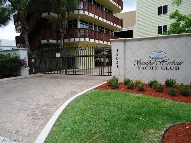 15051 Punta Rassa Rd Fort Myers, FL 33908
