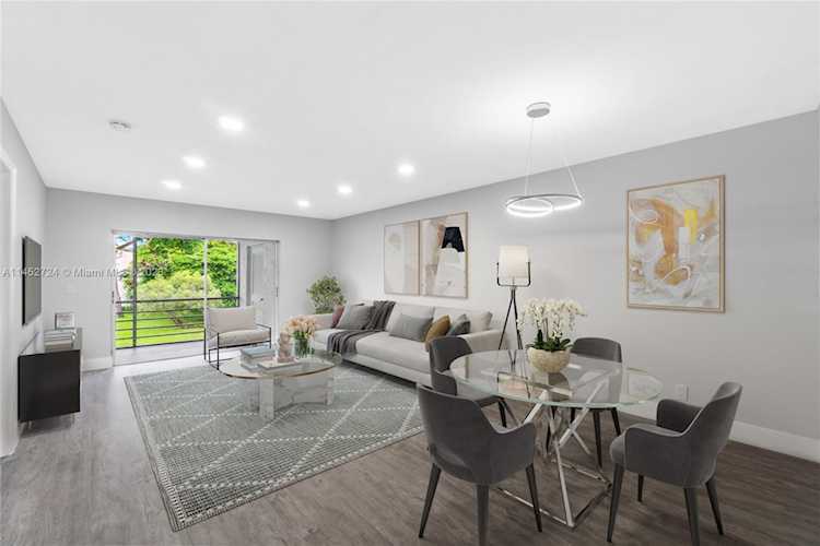 2929 Zorno Way #2020 Delray Beach, FL 33445