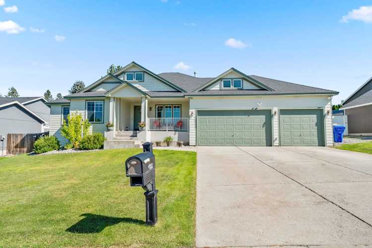 15322 N Wilson Ct Mead, WA 99021