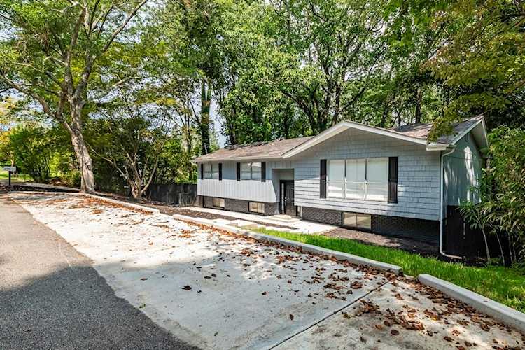 2276 Skyline Drive Gainesville, GA 30501