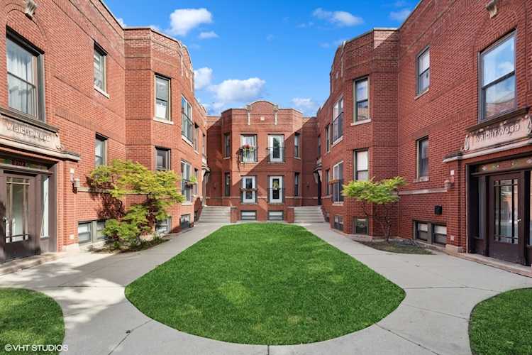 3706 W Wrightwood Ave #2A Chicago, IL 60647