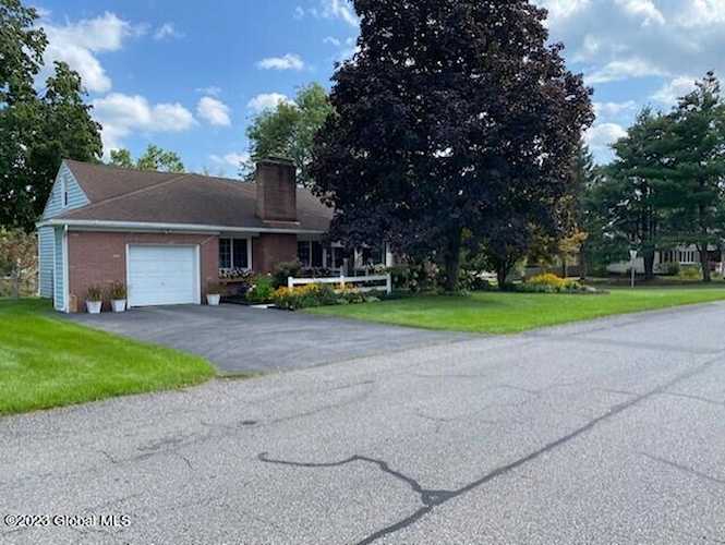 10 Palma Blvd Albany, NY 12203