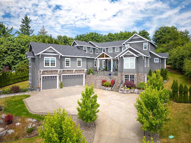 14804 NW Red Cedar CT Portland, OR 97231