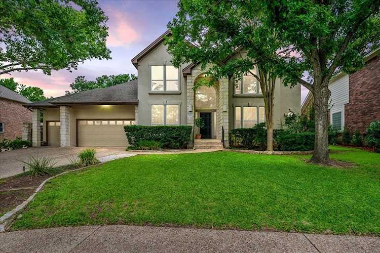 8126 Bottlebrush DR Austin, TX 78750