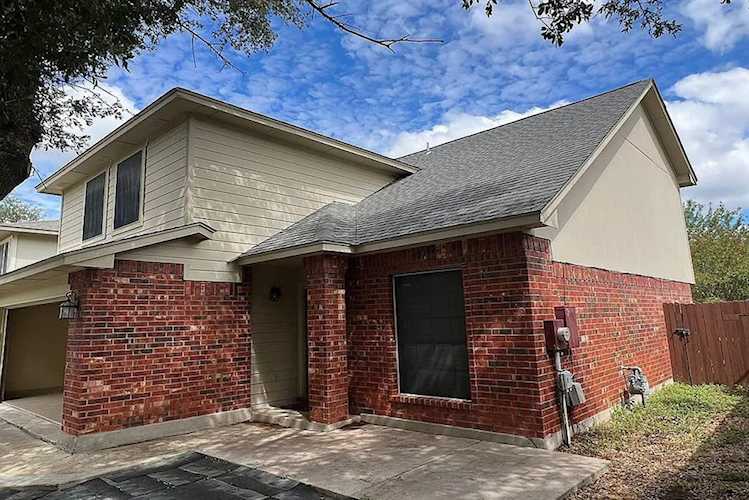1032 Doras DR Pflugerville, TX 78660