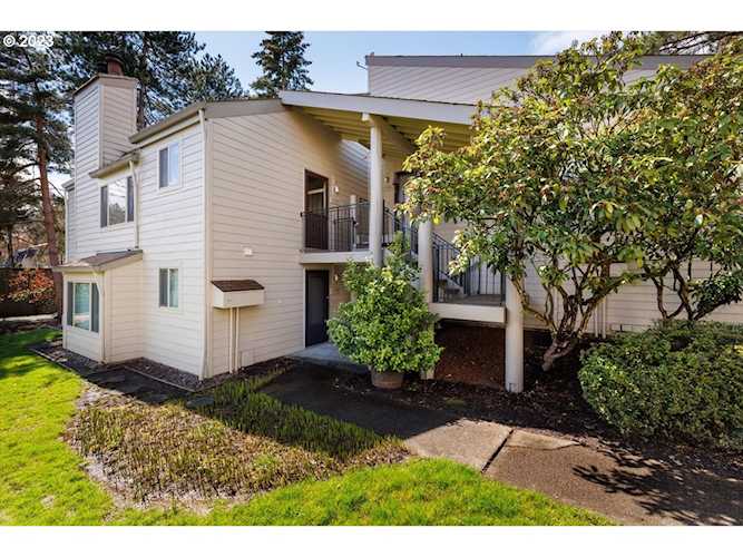 11724 SW Boones Bend DR Beaverton, OR 97008