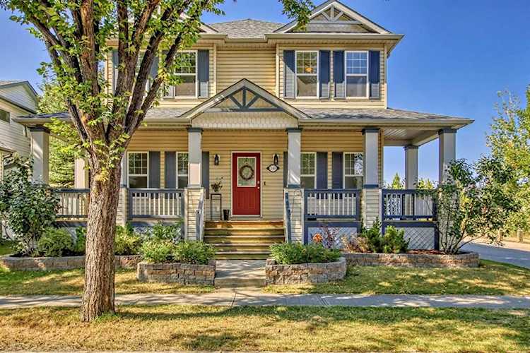 246 Inverness Park SE Calgary, AB T2Z3K9