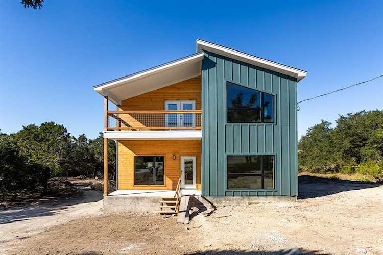 455 Scenic DR Canyon Lake, TX 78133