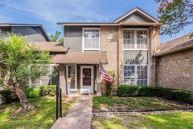 1015 E Yager LN #144 Austin, TX 78753